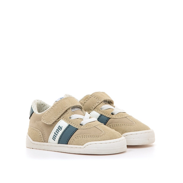 SAPATILHAS MUSTANG CAMEL infantil, com fecho em velcro, ponteira ampla, drop zero, sola 3ml. Vista de lado.