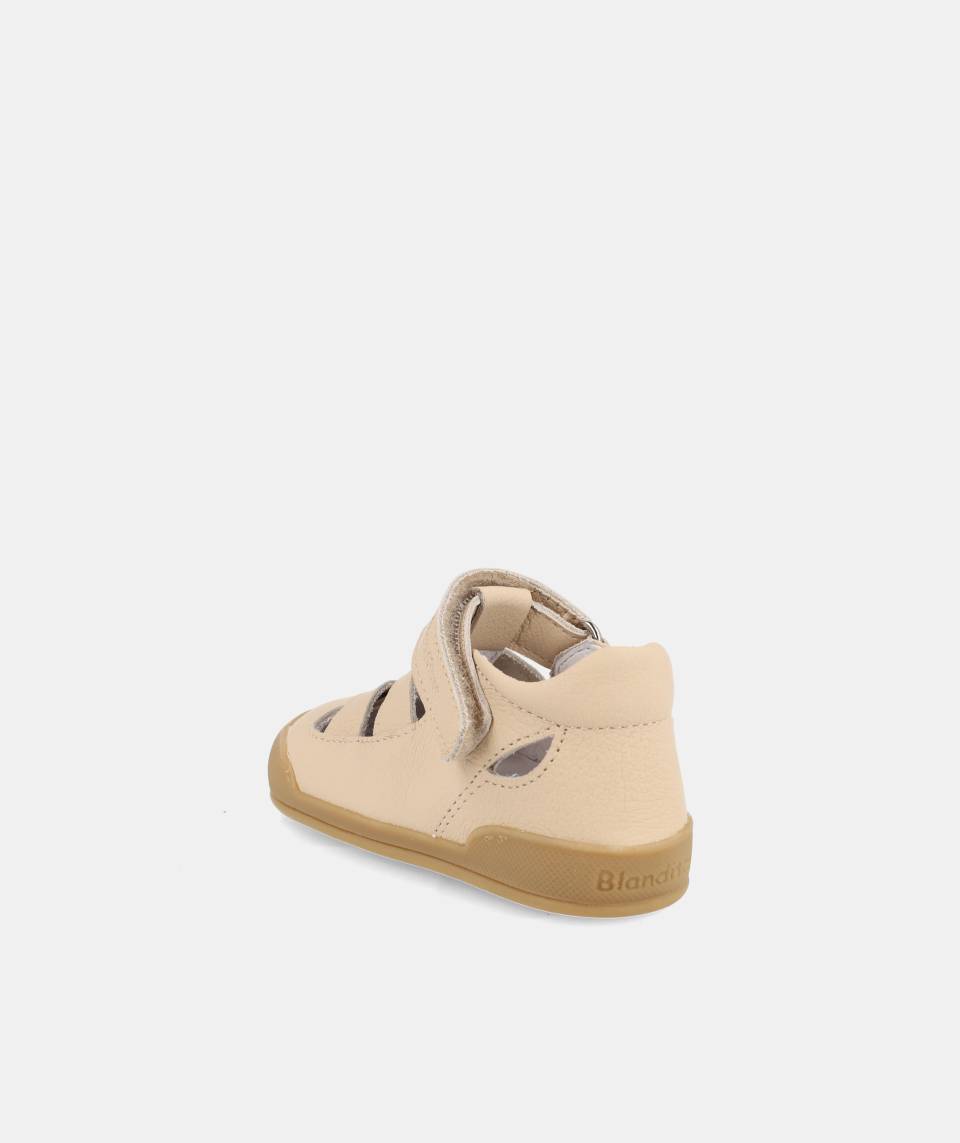 SANDÁLIA BLANDITOS OCEANO BEGE V26 unisex em pele e fecho com velcro. Conforto barefoot- Vista de trás