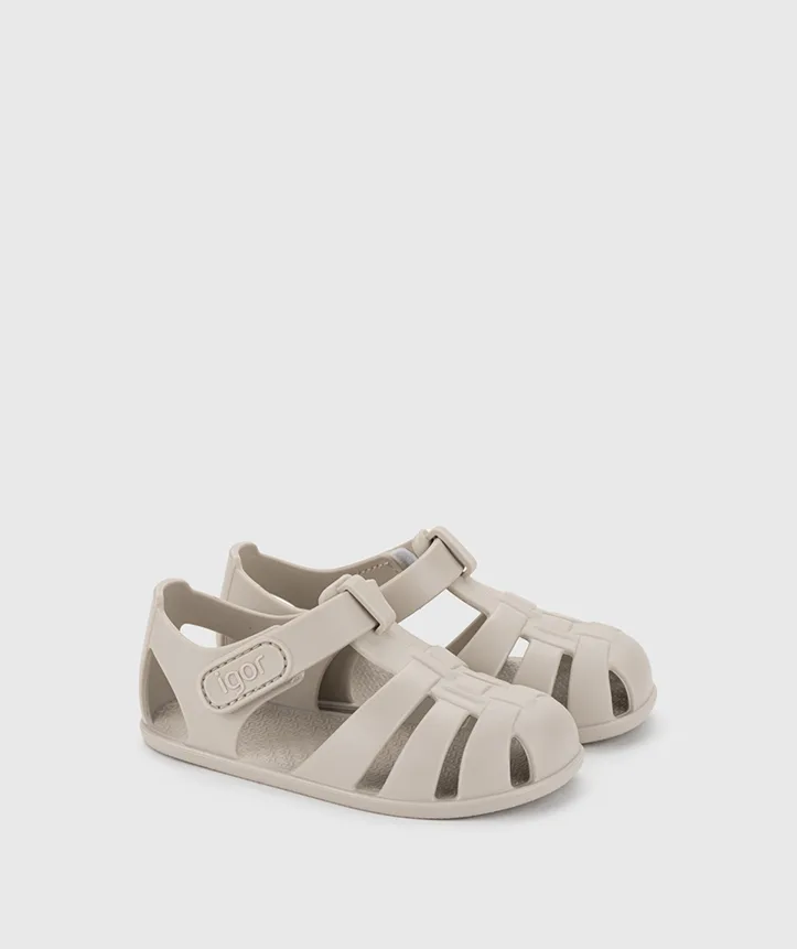 SANDÁLIA IGOR NEMO SOLID ARENA V26 de borracha unisex, com fecho em velcro, impermeáveis. Vista de lado