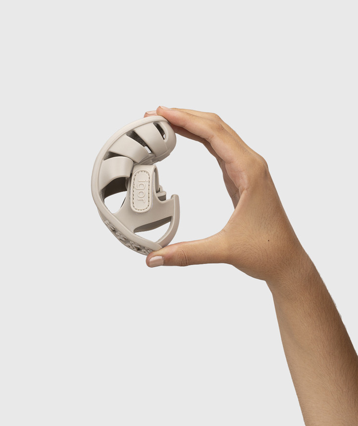 SANDÁLIA IGOR NEMO SOLID ARENA V26 de borracha para menino e menina, com fecho em velcro, impermeáveis. Vista de lado