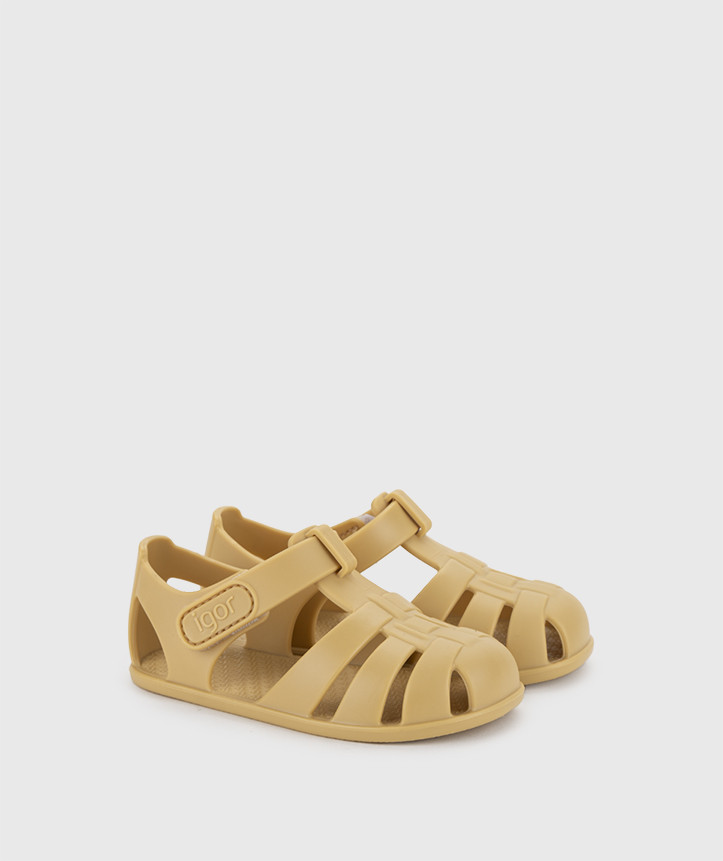 SANDÁLIA IGOR NEMO SOLID DIJON V26 de borracha para menino e menina, com fecho em velcro, impermeáveis. Vista de lado.
