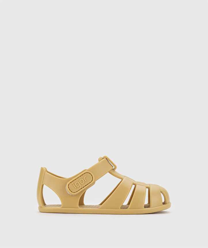 SANDÁLIA IGOR NEMO SOLID DIJON V26 de borracha para menino e menina, com fecho em velcro, impermeáveis. Vista de lado.