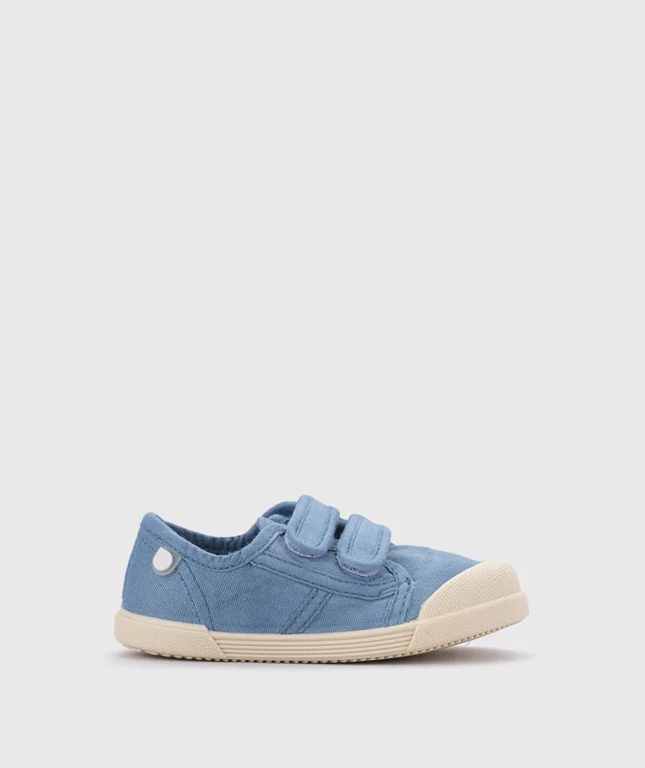 SAPATILHA IGOR LONA V.JEANS unisex em pano 100% algodão, fecho com velcro, proteção na ponteira e palmilha removível. Calçado barefoot- Vista de lado