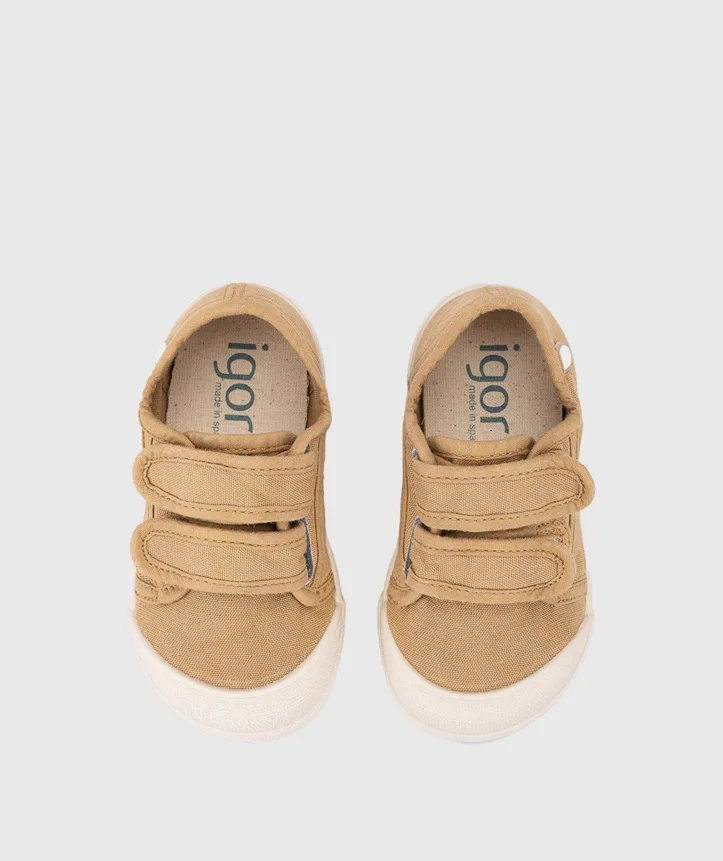 LONA da IGOR modelo V.CEREAL unisex em pano 100% algodão, fecho com velcro, proteção na ponteira e palmilha removível. Calçado barefoot- Vista de cima