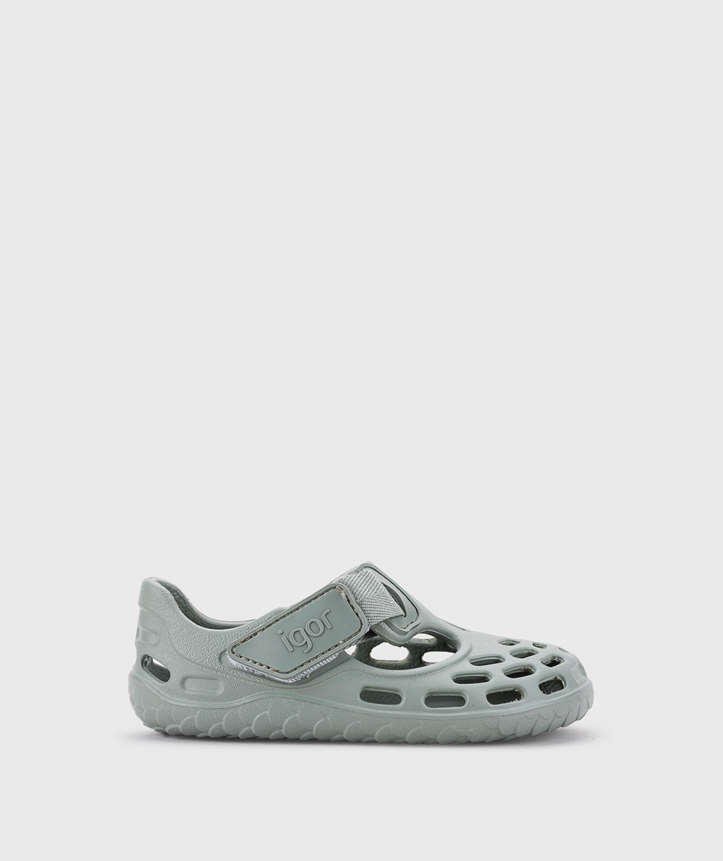 SANDÁLIA IGOR TIJUCA verde V26 de borracha infantil, com antiderrapante e fecho em velcro- Vista de lado